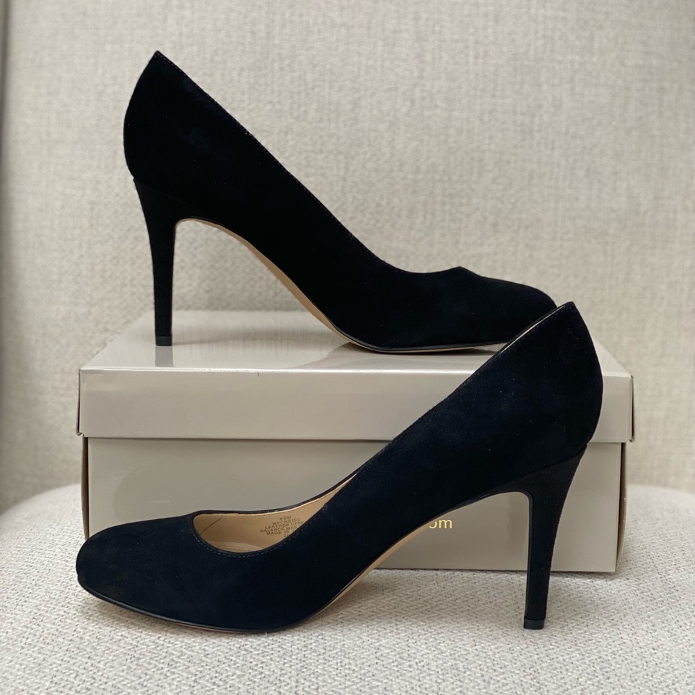 NWT Marc Fisher Black Suede Chris2 Pumps